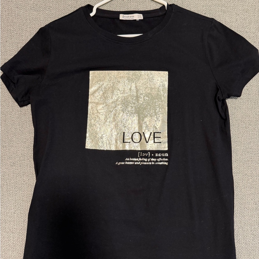 Stradivarius Classic Black T-shirt